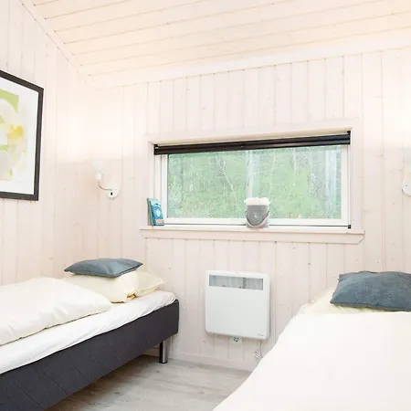 Bright With Wood-burning Stove And Sauna * Großenbrode