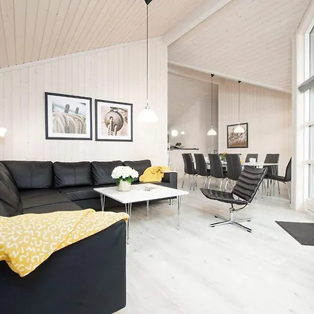펜션 Bright With Wood-burning Stove And Sauna Großenbrode